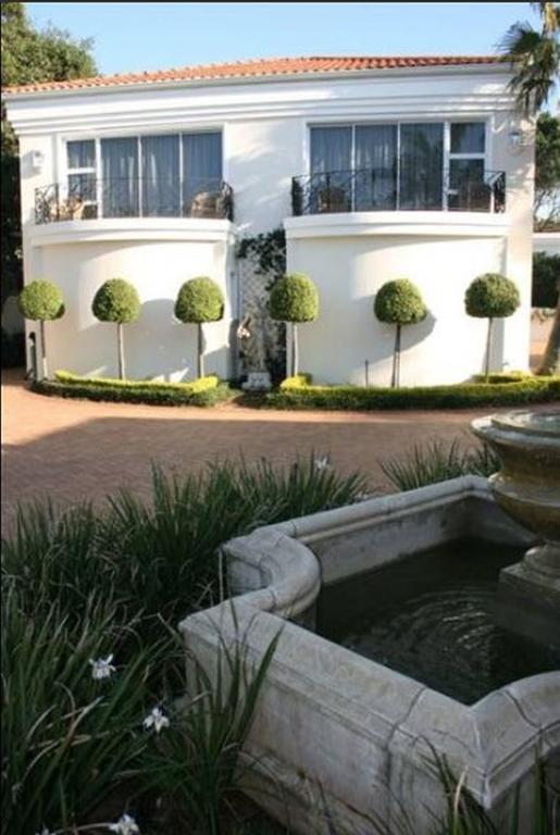 Luxury Beach Apartments Amanzimtoti Luaran gambar
